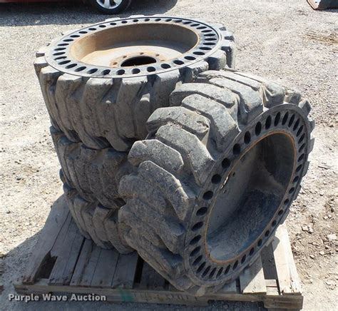 snow tires for a skid steer|12 16.5 skid steer tires.